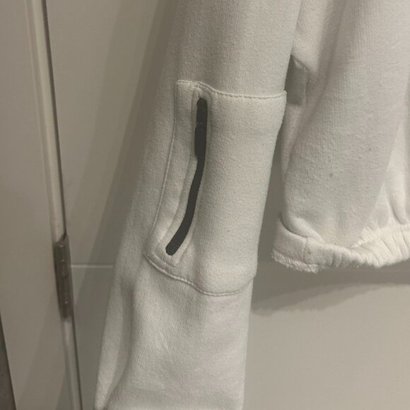 Pretty Little Thing White Contrast Half Zip Hoodie - Picture 4 of 4